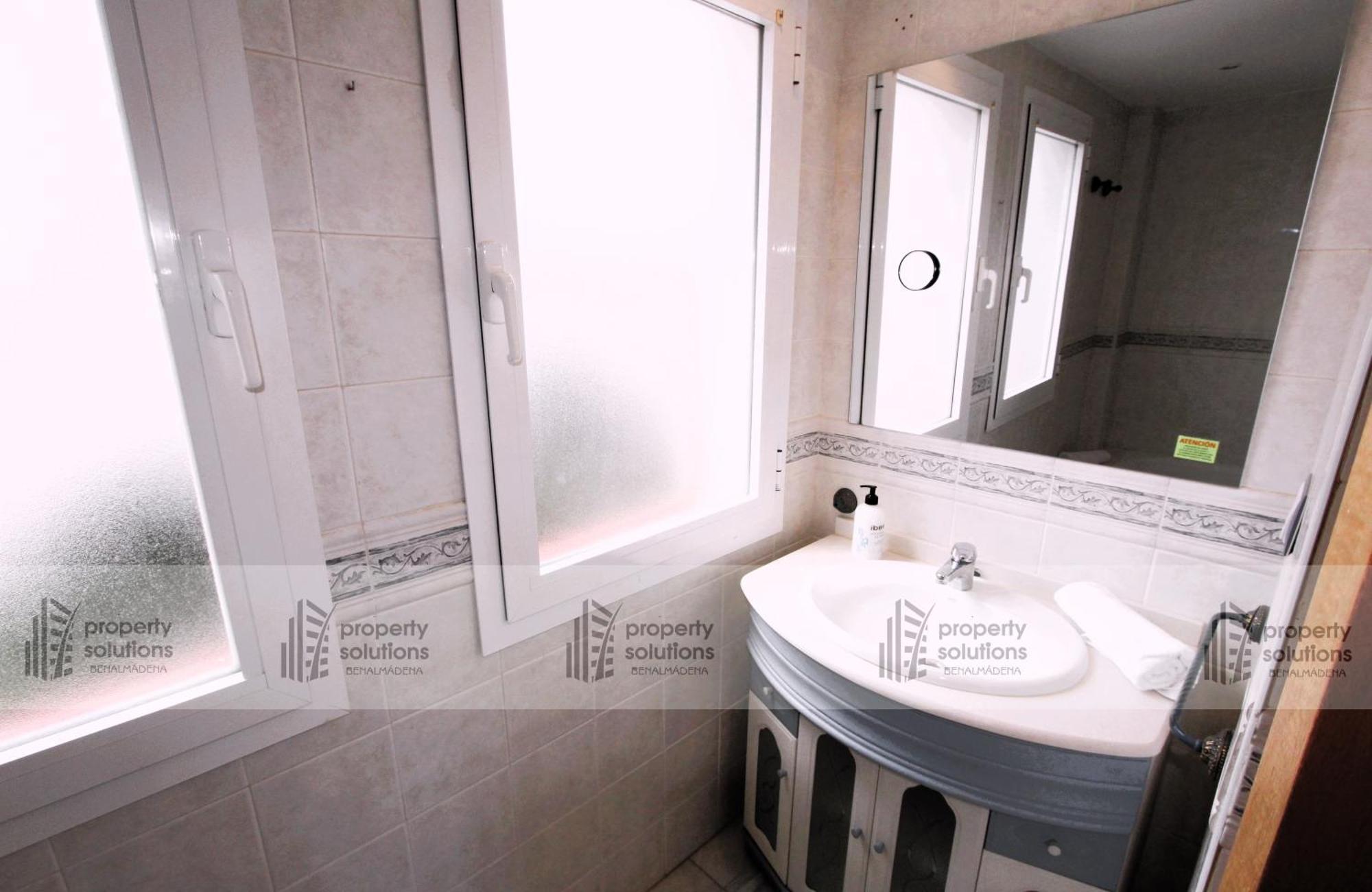 贝纳尔马德纳Lomas De Mena, 21 - Atico Con Vistas Al Mar - Piscina Y Barbacoa - Parking Gratis - Excelente Conexion Wifi公寓 外观 照片